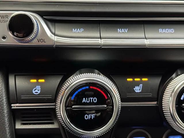 2023 Genesis G70 2.0T AWD