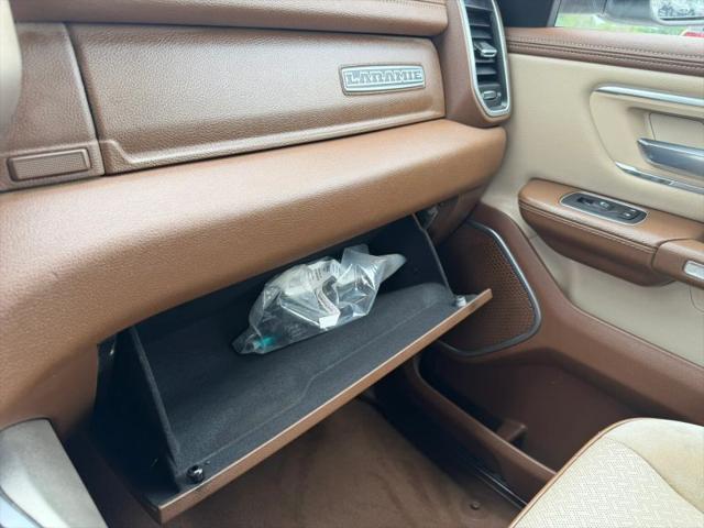 2020 Ram 1500 Laramie Crew Cab 4x4 5'7" Box