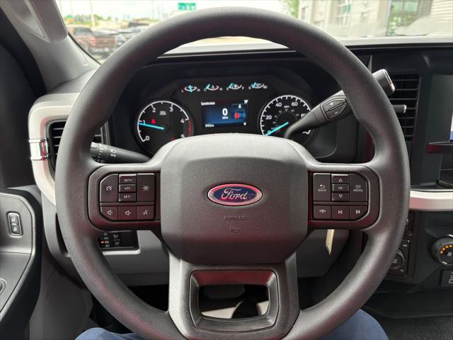 2025 Ford 600 XL