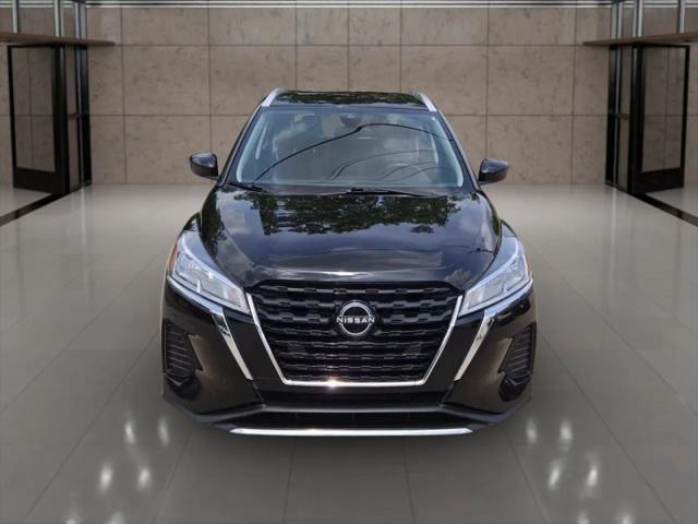 2023 Nissan Kicks SV Xtronic CVT
