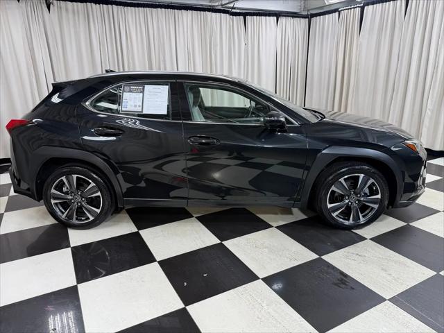 2019 Lexus UX 200 UX 200