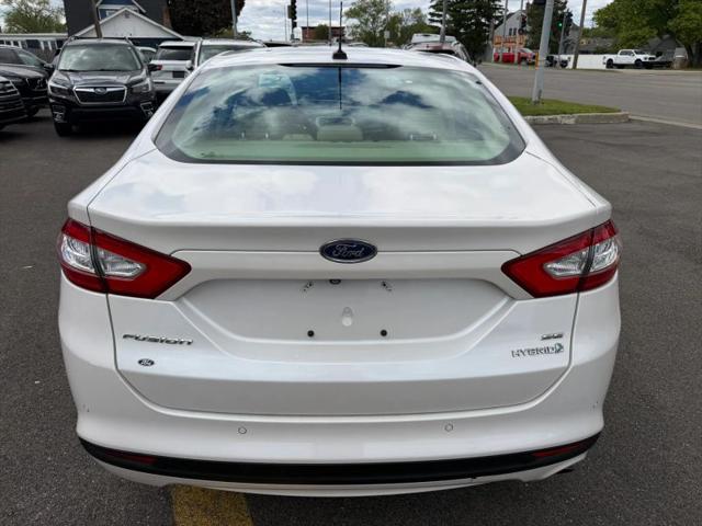 2015 Ford Fusion Hybrid SE