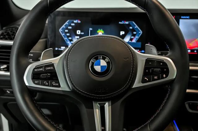 2025 BMW X5 M60i