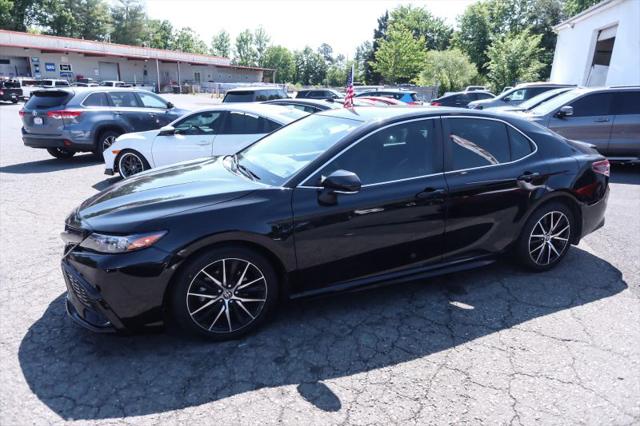 2023 Toyota Camry SE