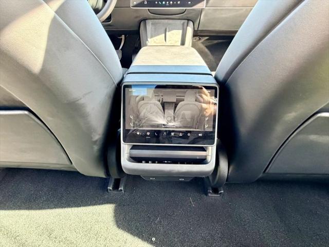 2025 Tesla Model 3 Long Range Rear-Wheel Drive