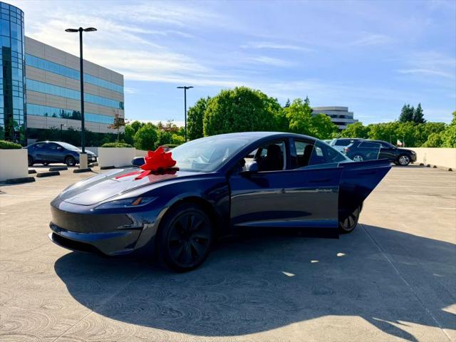 2025 Tesla Model 3 Long Range Rear-Wheel Drive