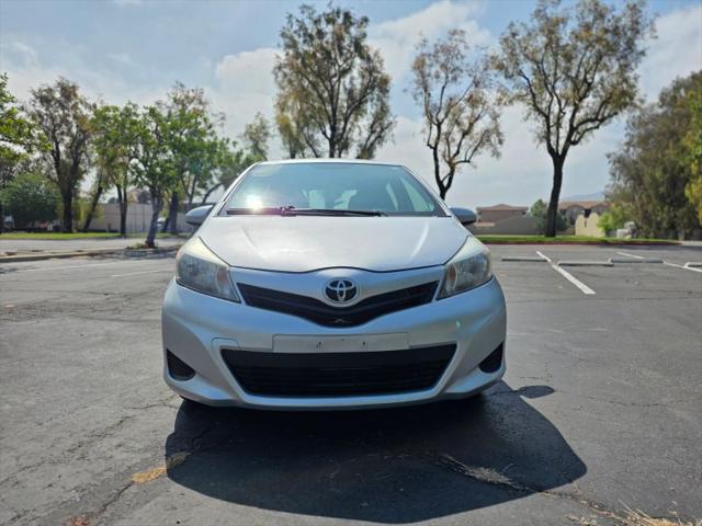 2013 Toyota Yaris LE