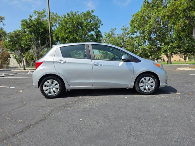 2013 Toyota Yaris LE