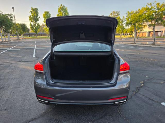 2016 Hyundai Genesis 3.8