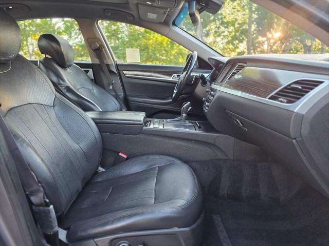 2016 Hyundai Genesis 3.8