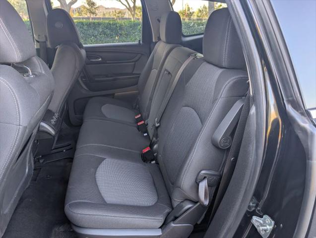 2017 Chevrolet Traverse 1LT