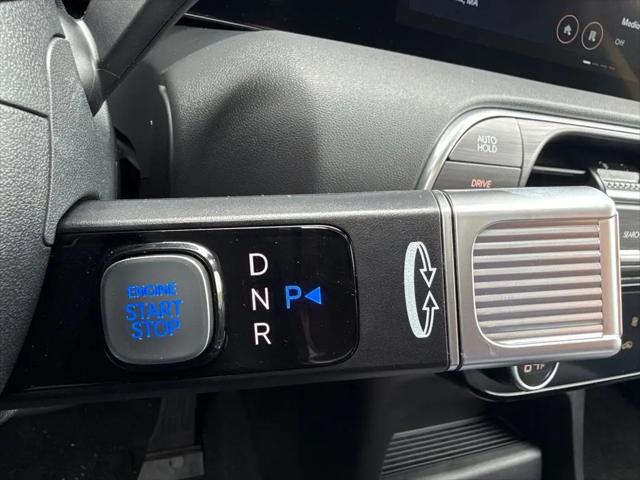 2026 Hyundai Palisade Hybrid SEL Premium 8P