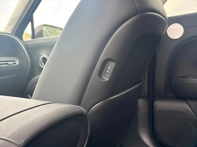 2026 Hyundai Palisade Hybrid SEL Premium 8P