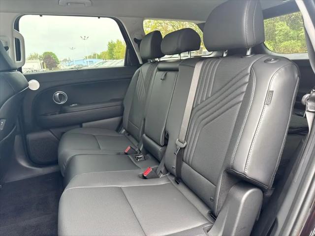 2026 Hyundai Palisade Hybrid SEL Premium 8P