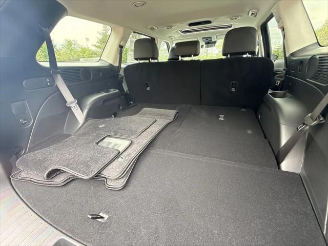 2026 Hyundai Palisade Hybrid SEL Premium 8P