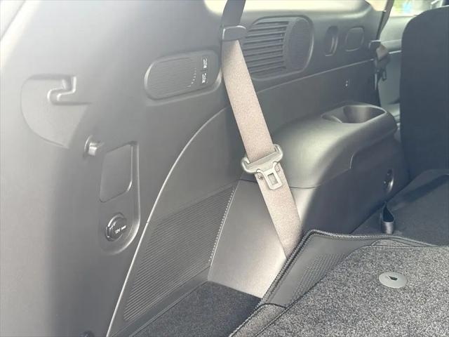 2026 Hyundai Palisade Hybrid SEL Premium 8P