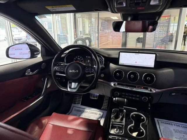 2023 Kia Stinger GT-Line