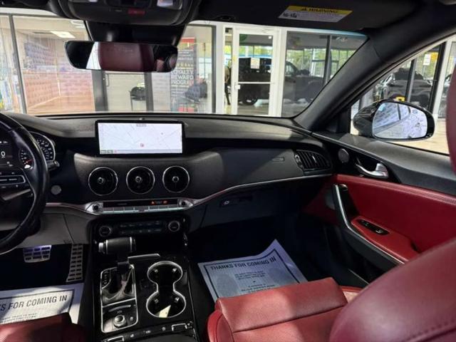 2023 Kia Stinger GT-Line