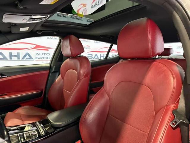 2023 Kia Stinger GT-Line