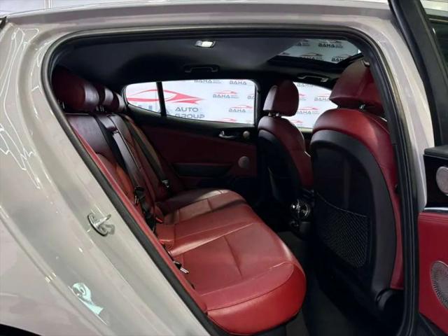 2023 Kia Stinger GT-Line
