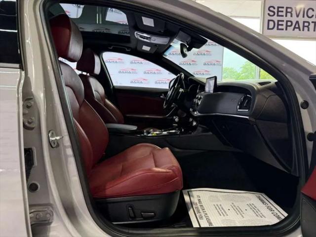 2023 Kia Stinger GT-Line