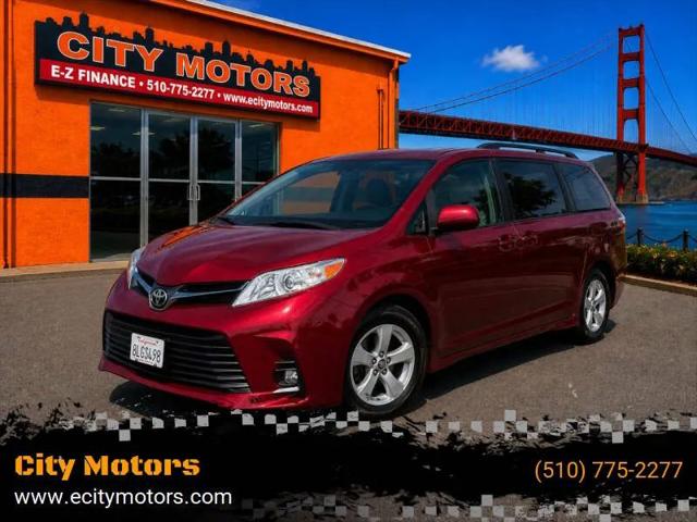 2018 Toyota Sienna LE 8 Passenger for sale in Hayward, CA