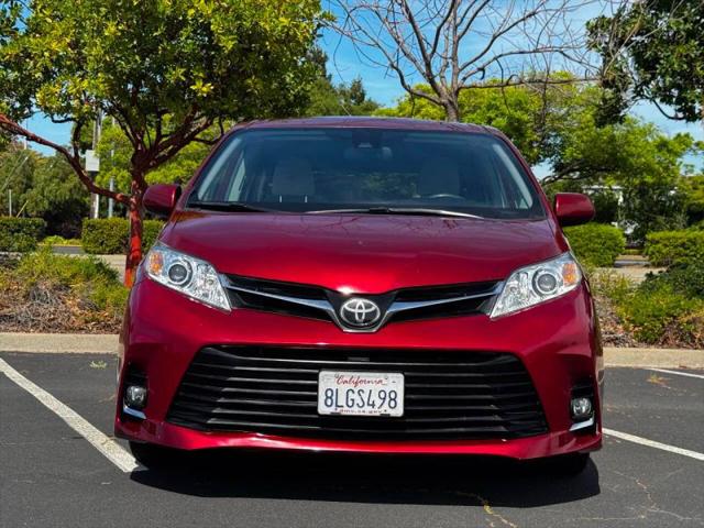 2018 Toyota Sienna LE 8 Passenger