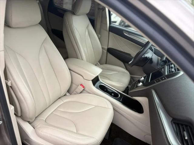 2019 Lincoln MKC Standard