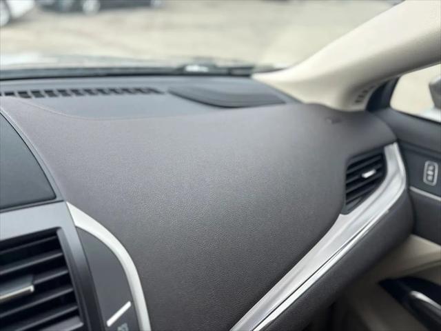 2019 Lincoln MKC Standard
