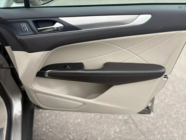 2019 Lincoln MKC Standard