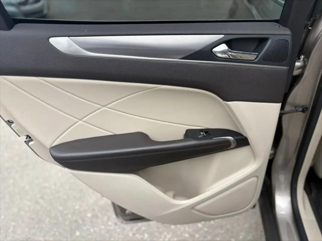 2019 Lincoln MKC Standard