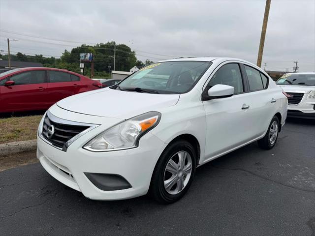 2016 Nissan Versa 1.6 SV