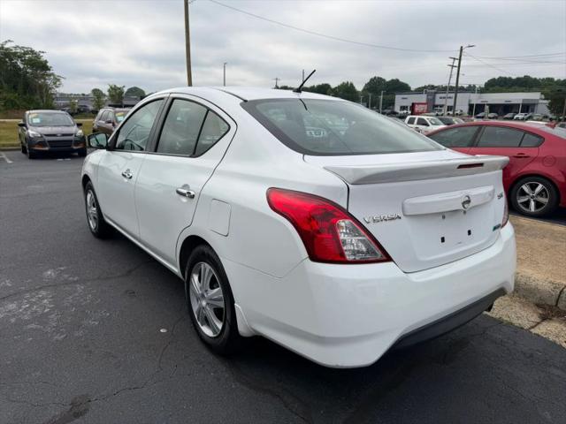 2016 Nissan Versa 1.6 SV