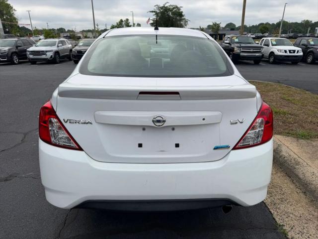 2016 Nissan Versa 1.6 SV