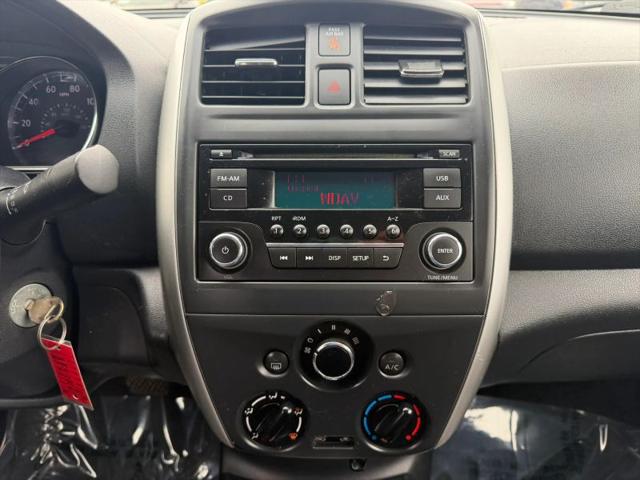 2016 Nissan Versa 1.6 SV