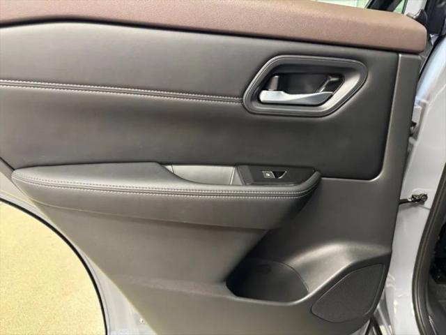 2023 Nissan Rogue SL Intelligent AWD