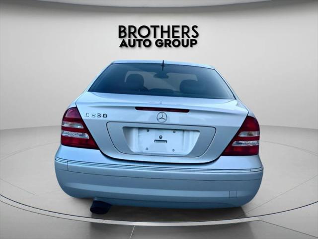 2005 Mercedes-Benz C 230 C 230 Sport