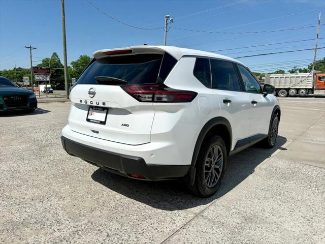 2025 Nissan Rogue S Intelligent AWD