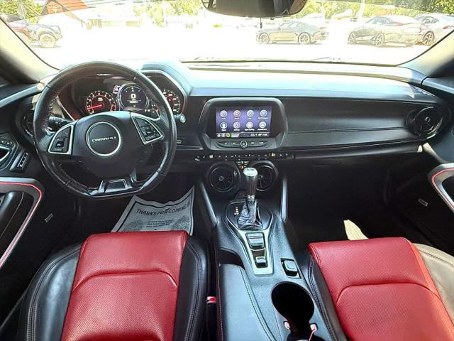 2022 Chevrolet Camaro RWD Convertible 3LT