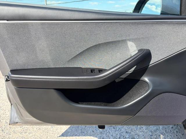 2024 Tesla Model 3 Rear-Wheel Drive