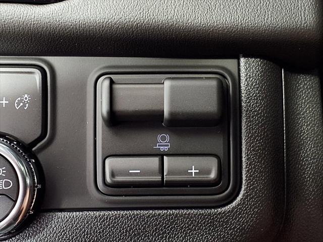 2026 GMC Yukon XL 4WD AT4
