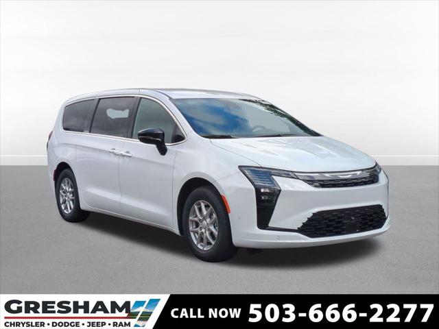 2027 Chrysler Pacifica Select for sale in Gresham, OR