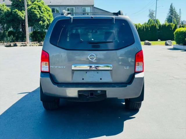 2007 Nissan Pathfinder LE