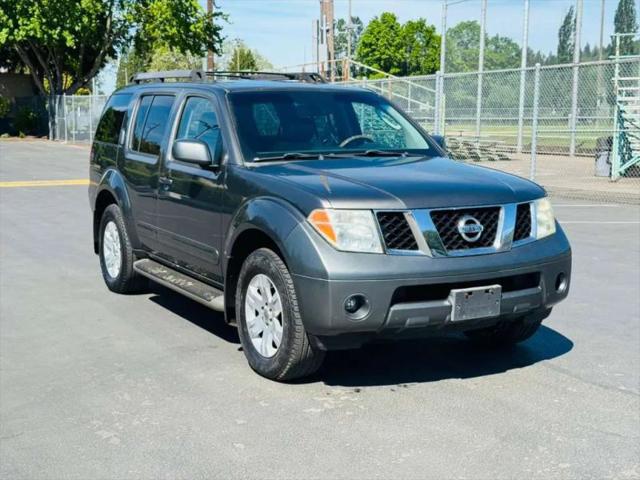 2007 Nissan Pathfinder LE