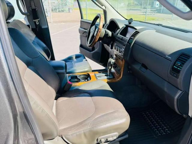 2007 Nissan Pathfinder LE