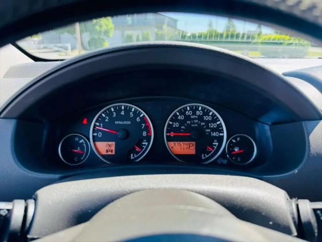 2007 Nissan Pathfinder LE