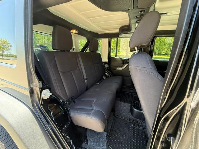 2015 Jeep Wrangler Unlimited Sport