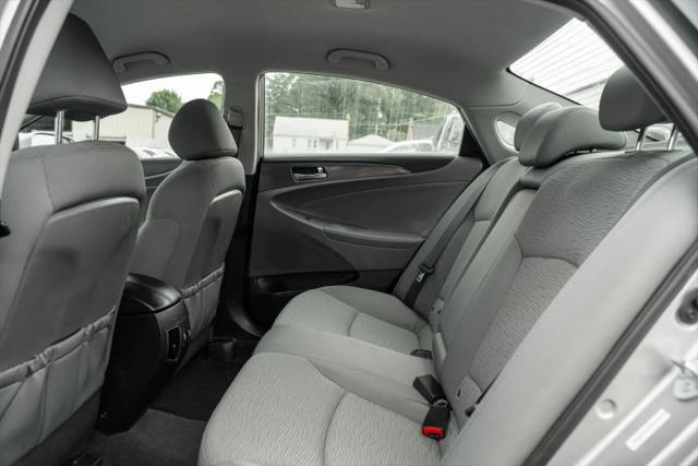 2012 Hyundai Sonata Hybrid Base