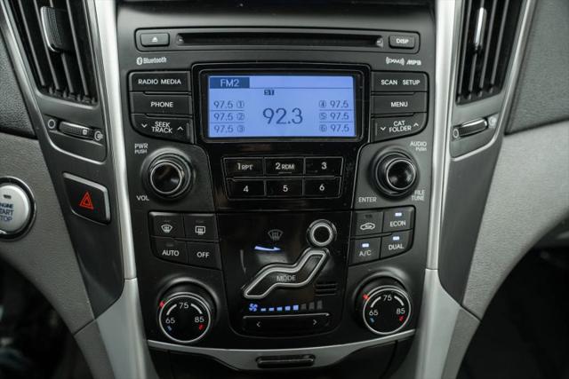 2012 Hyundai Sonata Hybrid Base