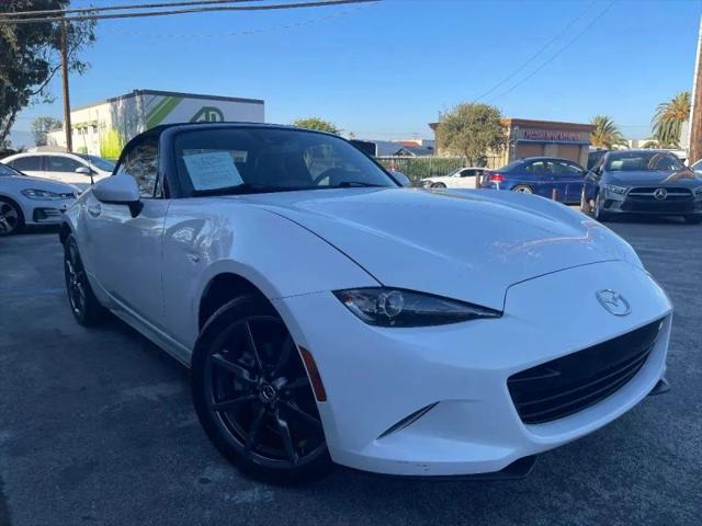 2017 Mazda MX-5 Grand Touring